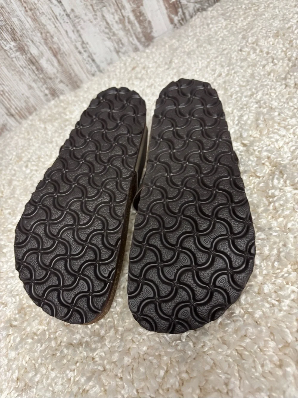 Women's Brown Comfort Toe-Post Sandals